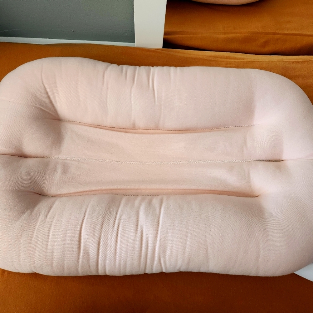 Organic cotton snuggle me